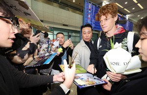 Top 2 players in men's tennis set for S. Korea clash