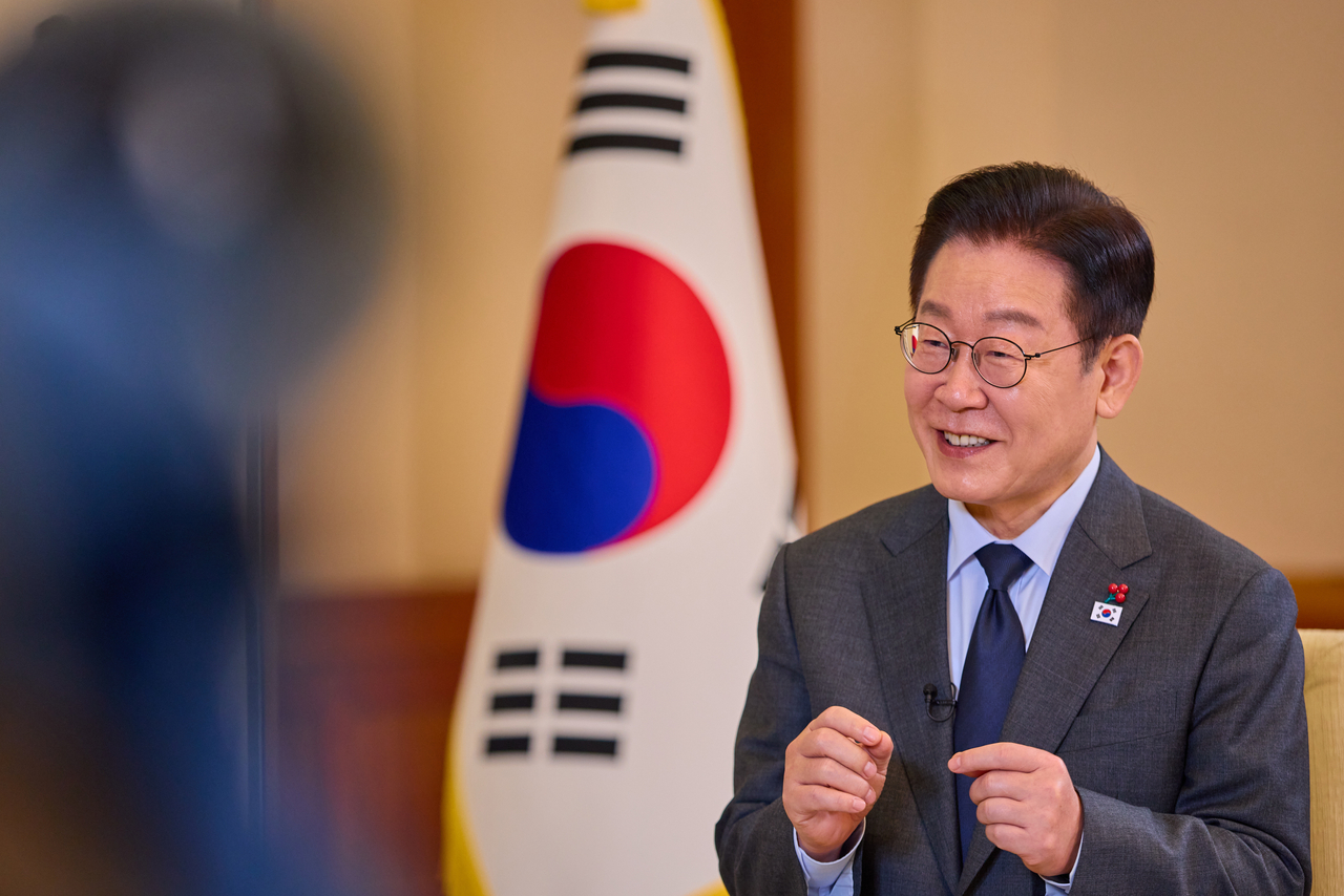 일본 언론 “韓日 최대 공통 현안은 美 신고립주의” - 헤럴드경제