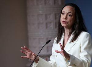 Trump sets meeting with Venezuelan opposition leader