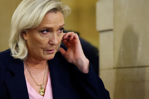 Marine Le Pen's appeal trial opens in Paris, with far-right leader's 2027 presidential bid at stake