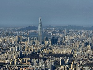 Seeing Seoul in new ways, from fortress views to sensory art