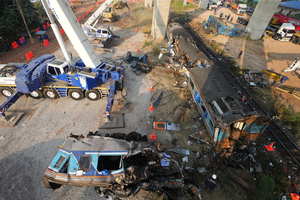 1 S. Korean killed among 32 victims in train accident in Thailand: Seoul