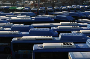 "임금 깎이면 반대, 안 깎으면 찬성"... 주 4.5일제 '어쩌나' - 뉴스 썸네일 이미지