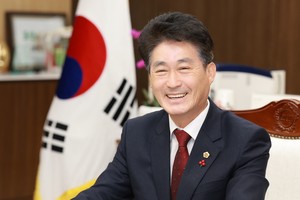 Council Chair Lee centers residents in plans for North Chungcheong Province