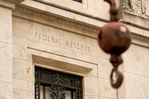 Supreme Court tests limits of Trump's power over economy