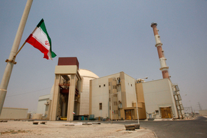 Analysts: Iran crisis carries nuclear risks