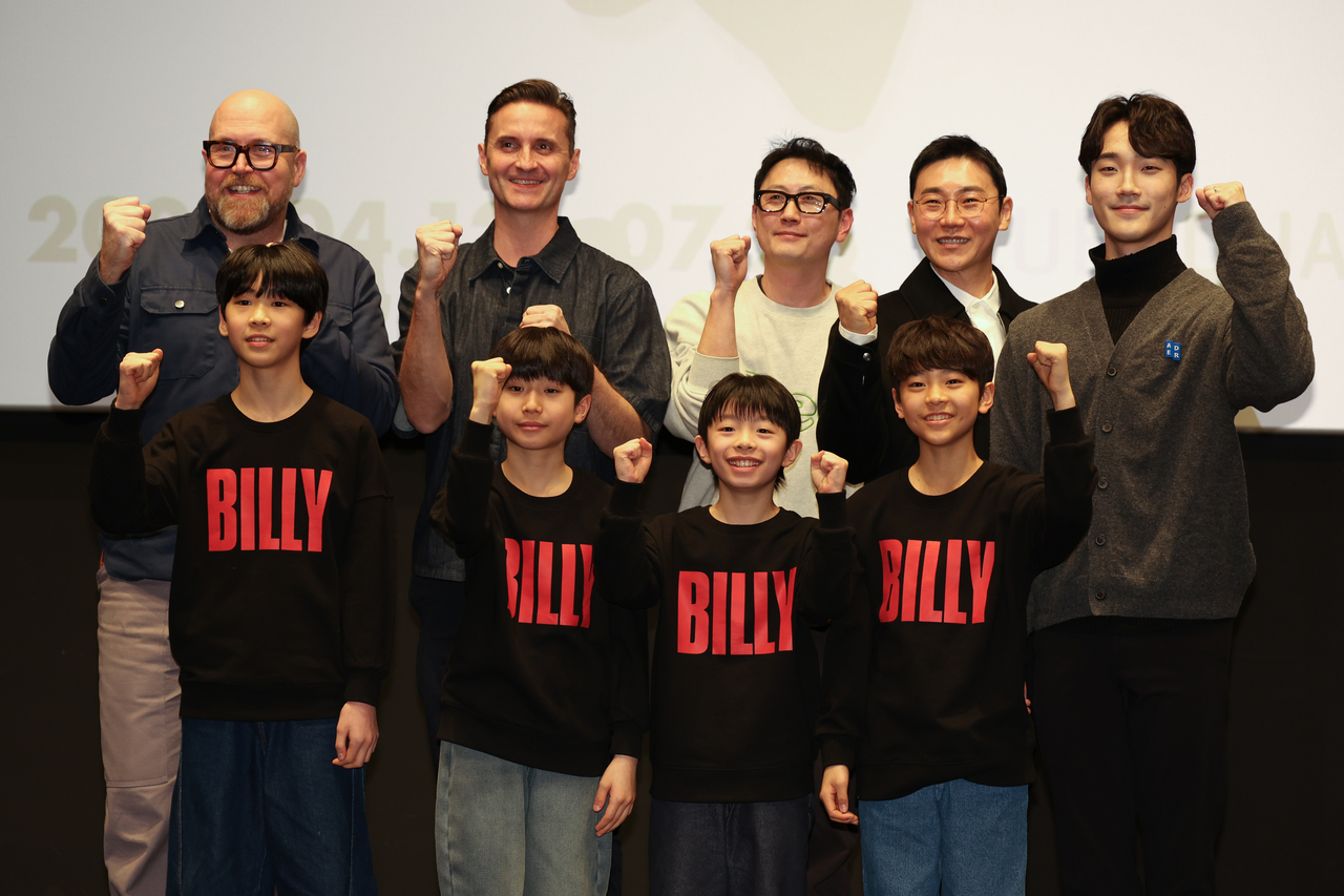 (Clockwise from left, second row)  International associate director Ed Burnside, International Associate Choreographer Tom Hodgson, Domestic Associate Choreographers Lee Jeong-kwon and Shin Hyun-ji, ballerino Lim Sun-u, Park Ji-hu, Cho Yoon-woo, Kim Woo-jin and Kim Seung-ju pose for photos during a press conference at the Chungmu Arts Center in Jung-gu, Seoul on Wednesday. (Yonhap)