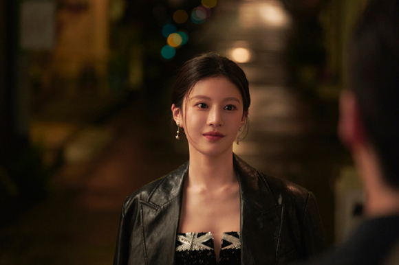 Go Youn-jung in "Can This Love Be Translated?" (Netflix)