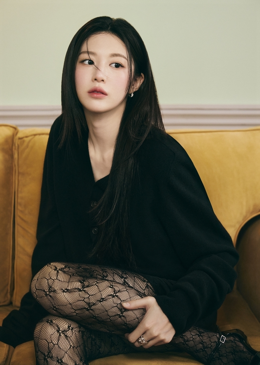 Go Youn-jung (Netflix)