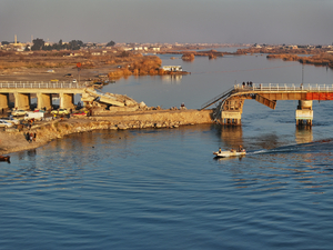 UN aid convoy delivers supplies to besieged city in Syria