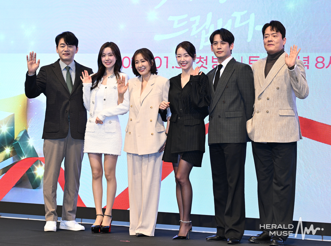 김승수, 진세연, 유호정, 소이현, 박기웅, 김형묵/사진=윤병찬 기자