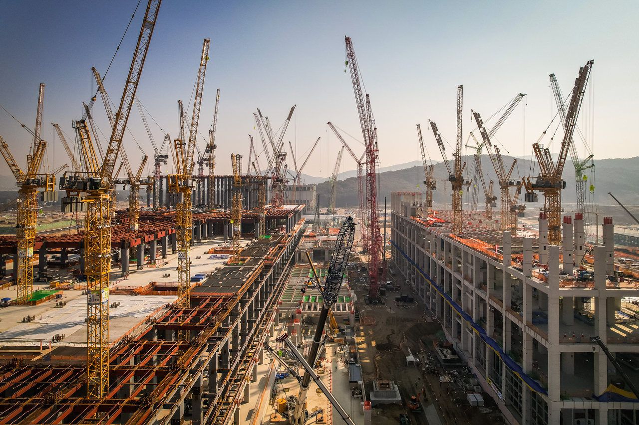 SK Hynix’s chip cluster is under construction in Yongin, Gyeonggi Province, in November 2025. (Yongin Special City)