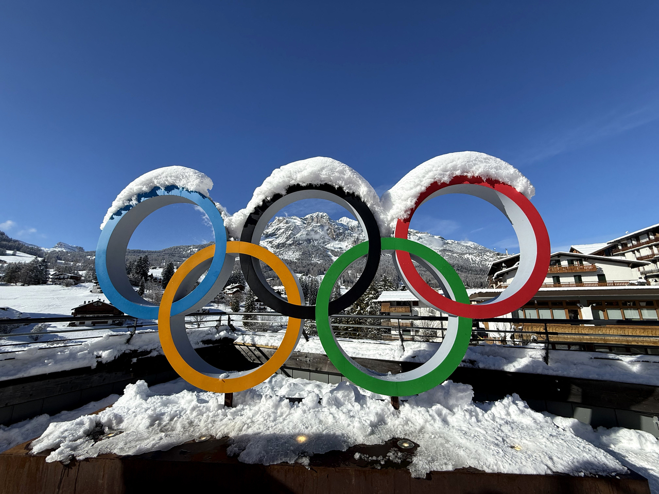 General view of the Olympic rings covered in snow ahead of the Milan Cortina Winter Olympics. (Reuters-Yonhap)