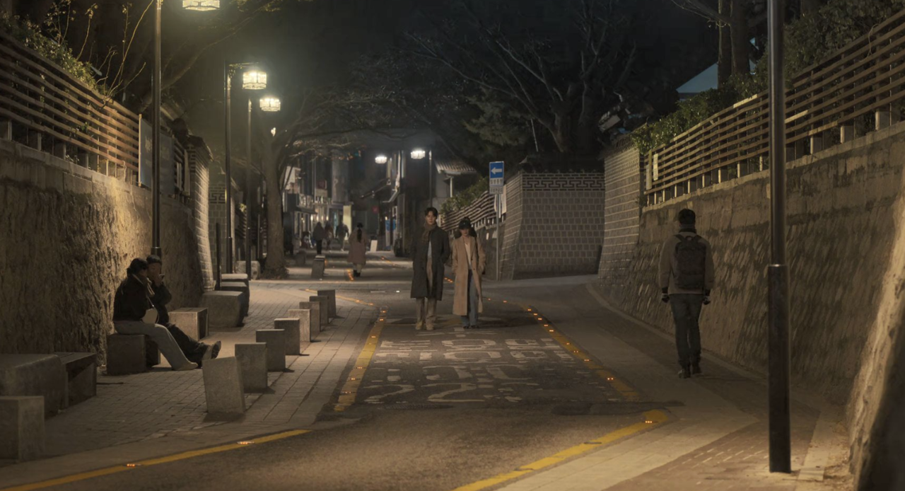 "Can This Love Be Translated?" starring Kim Seon-ho (left) and Go Youn-jung (Netflix)