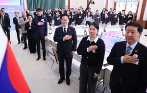 President rolls out W100b plan for startup contest, reality TV show