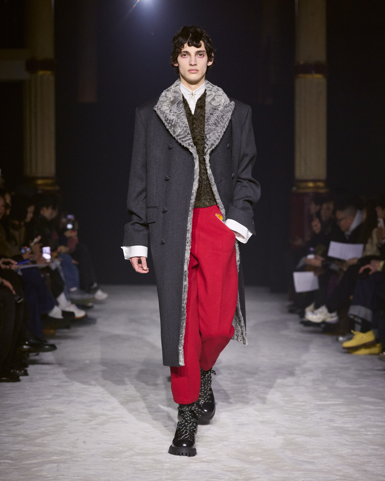 Look No. 1 at Wooyoungmi's show during Paris Men's Fashion Week for fall-winter 2026 (Wooyoungmi)