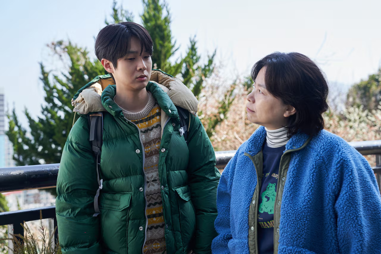"Number One" starring Choi Woo-shik (left) and Jang Hye-jin (By4M Studio)