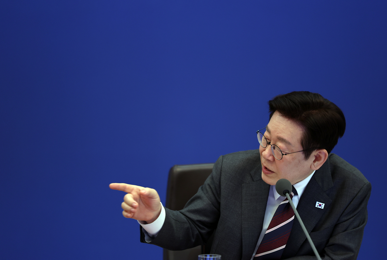 President Lee Jae Myung speaks during a Cabinet meeting at Cheong Wa Dae in Seoul on Tuesday. (Yonhap)