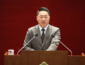 Seongnam City Council calls for tighter oversight on foreign, unaccredited international schools