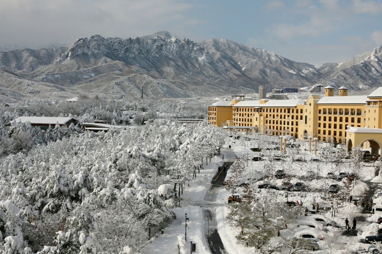 Hanwha Hotels & Resorts