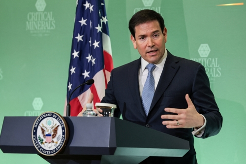 US Secretary of State Marco Rubio holds a press conference during the Critical Minerals Ministerial at the State Department in Washington on Wendnesday, in this photo released by Reuters. (Yonhap)