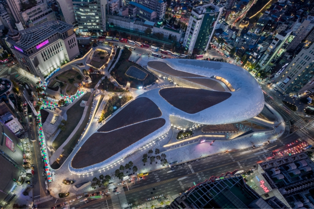 Aerial view of Dongdaemun Design Plaza (DDP)