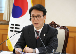 PM to meet with presidential chief of staff, ruling party chief over US tariffs