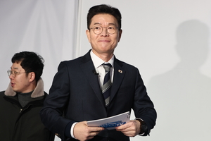District chief, praised by Lee, declares bid for Seoul mayor
