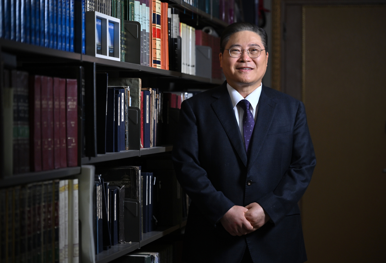 So Kang-suk, senior pastor of the Sae Eden Presbyterian Church, poses for photos during an interview on Thursday at the church in Yongin-si, Gyeonggi Province. (Im Se-jun/The Korea Herald)