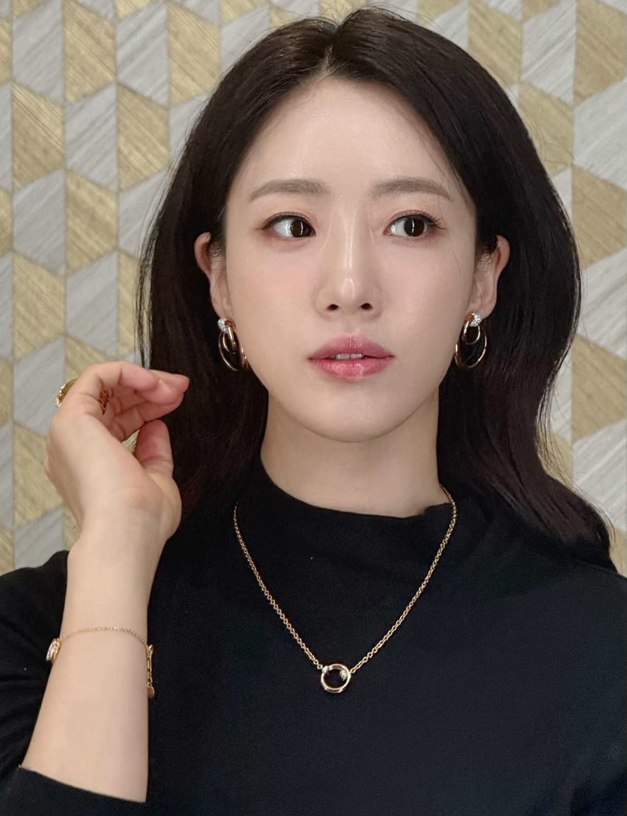 함은정