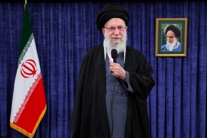 Iran steps up arrests while remaining positive on US talks