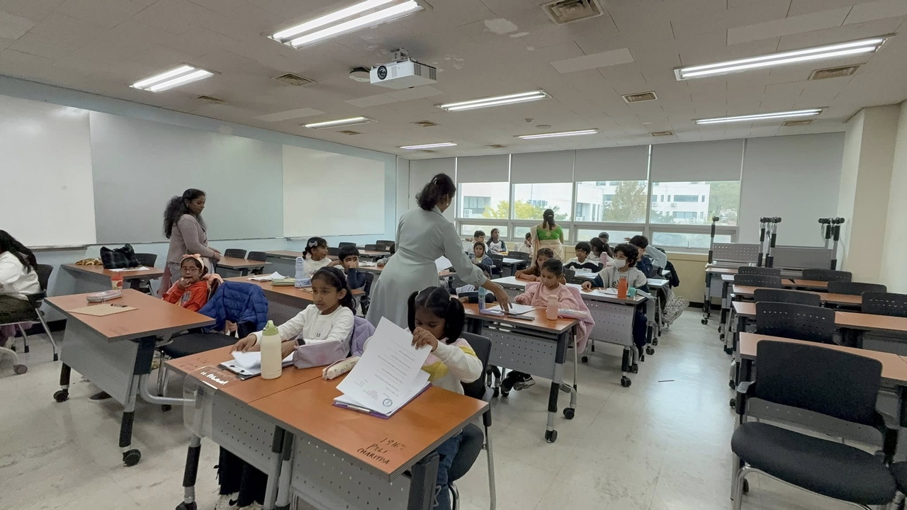 Children at KTN Digital School take an offline test. (Syed Shanu)
