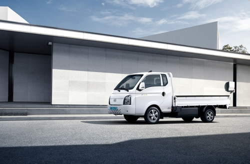 This photo, provided by Hyundai Motor Co., shows the Porter II Electric model. (Yonhap)
