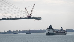 US-Canada bridge commotion deepens