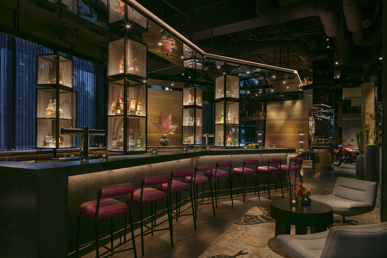 Bar Moxy (Moxy Hotel DTLA )