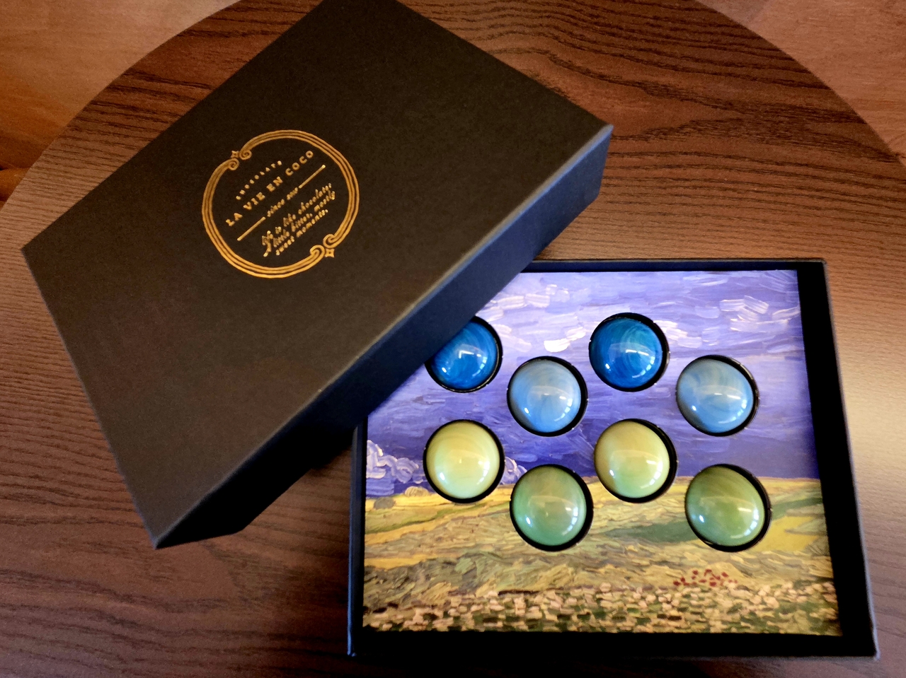 A set of chocolates inspired by Vincent Van Gogh's painting "Wheatfield Under Thunderclouds" at La Vie en Coco in Seoul (Park Yuna/The Korea Herald)