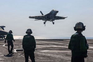 Major US naval, air buildup sets stage for potential Iran war