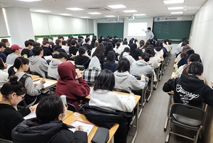 "아버지, 저 재수할게요" 정시 늘렸더니 폭증하는 'N수생'...교육계... - 뉴스 썸네일 이미지