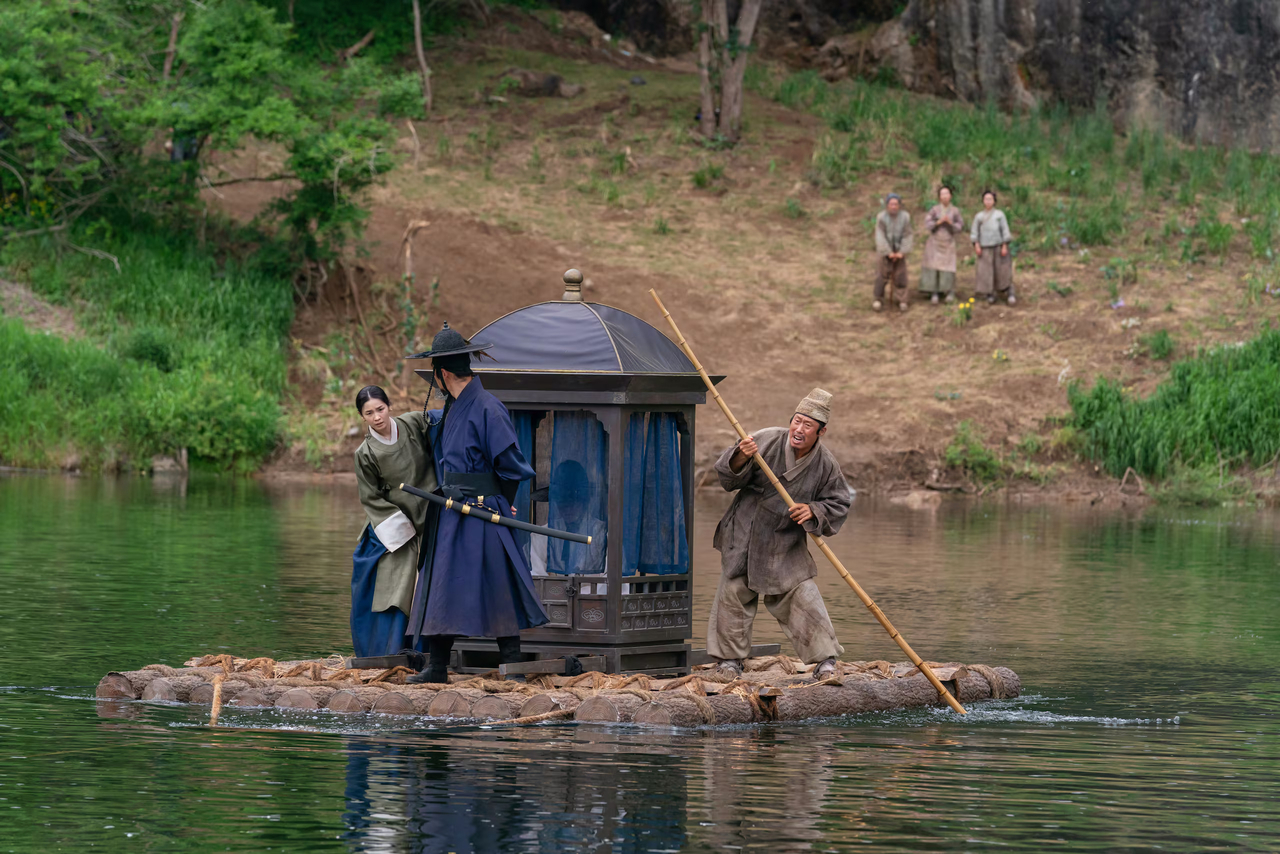 Danjong crosses the river in a scene from "The King's Warden." (Showbox)