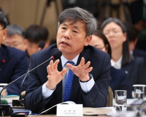 ‘포화직전’고준위방사성폐기물, 처분장 입지 결정 ‘잰걸음’