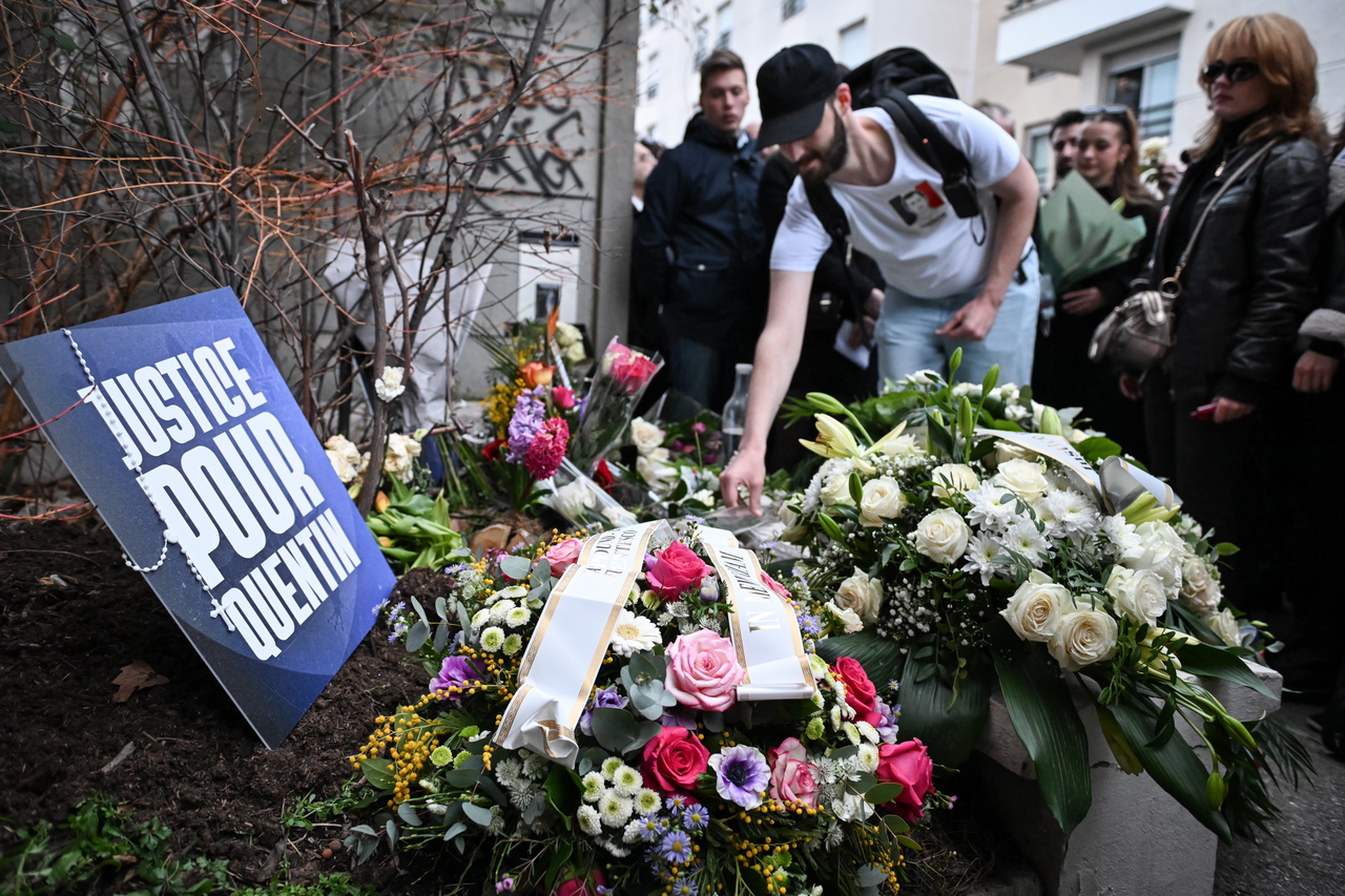 Activists gather near Place Jean Jaures in Lyon, France, Saturday, during a march in tribute to late far-right sympathizer Quentin Debranque. (EPA-Yonhap)