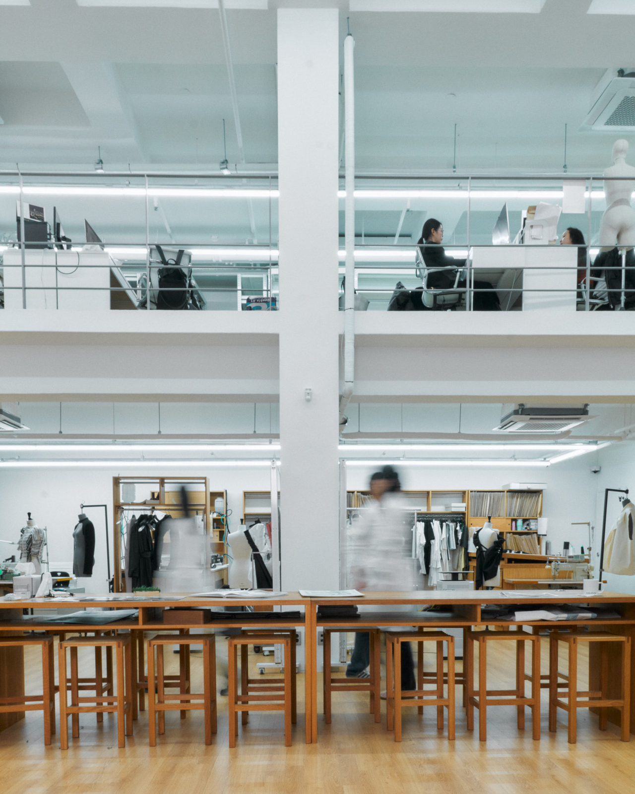 Inside Kimhekim's atelier in Seoul (Kimhekim)