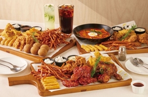 로제 떡볶이, 옥수수 치즈 김치전…‘BHC치킨’의 대만 전략