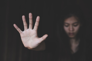 How immigrant women in danger can get help