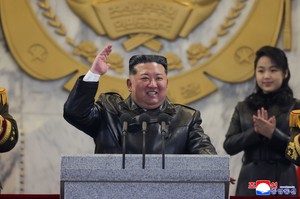 NK leader leaves room for US engagement, rebuffs Seoul