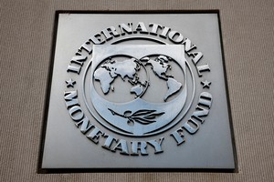 IMF urges US to work with partners to ease trade restrictions