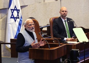 Modi says India stands 'firmly' with Israel during visit
