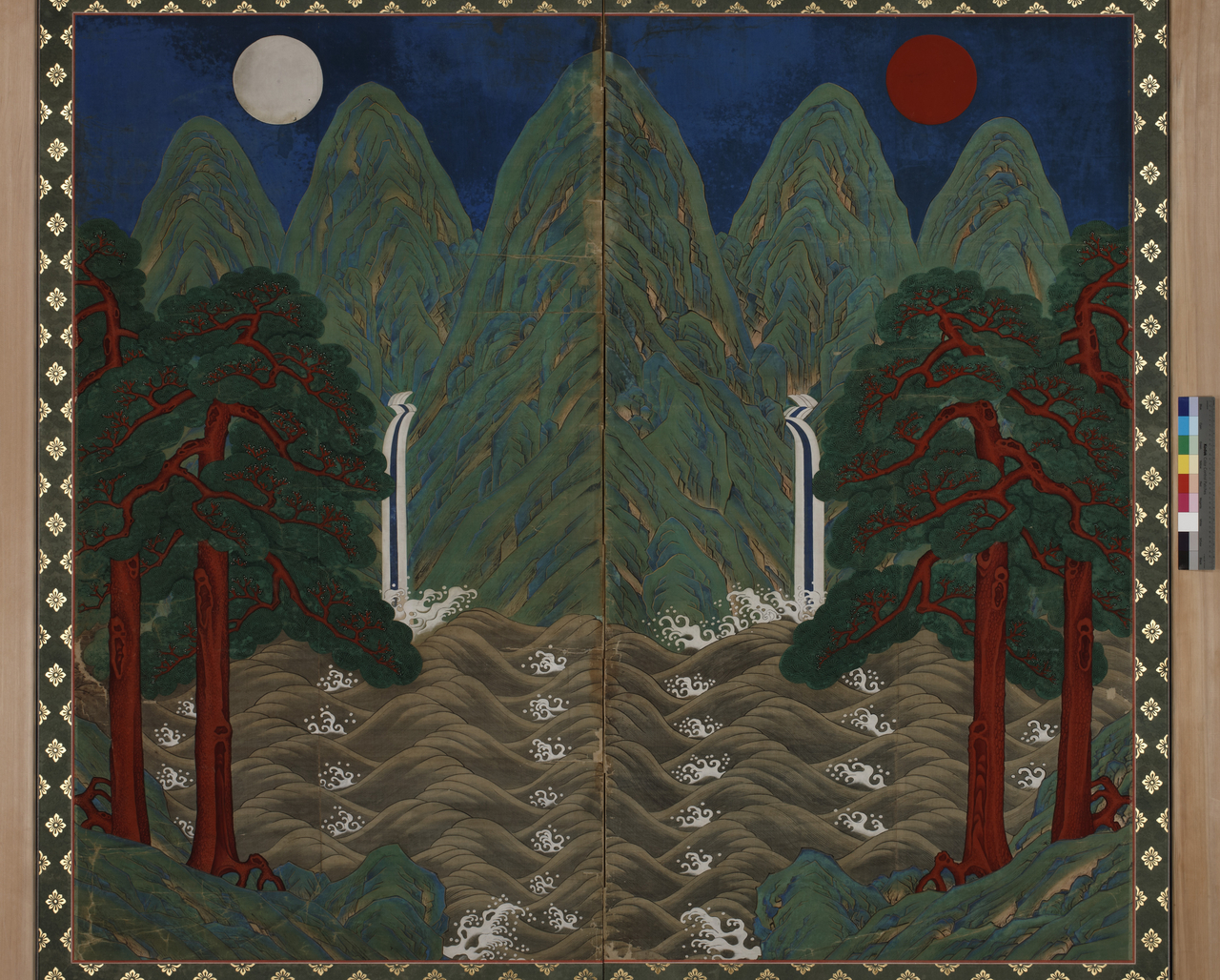 "The Painting of the Sun, Moon, and Five Peaks," artist unknown ,19th century (National Museum of Korea)