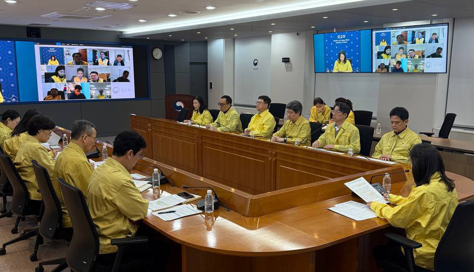 koreaherald.com - Yonhap - Gov't reviews economic impact of Iran crisis, checks readiness to release oil reserves