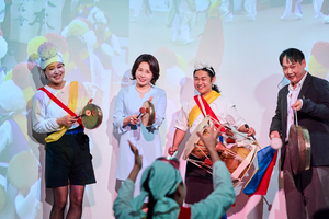 싱가포르서 제주도 마주한 김혜경 여사 "외국인 불편함 없이 한국 즐길... - 뉴스 썸네일 이미지